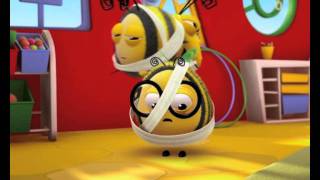 The Hive Meet Buzzbee  Official Disney Junior Africa [upl. by Biegel]