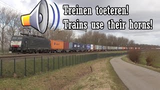 Special Toeterende treinen Train horns [upl. by Yelehsa]