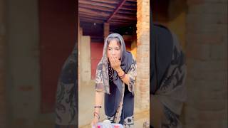 Bahu ne sasur k samne 💨 😂 razikaabaan abaanakhtar comedy itsrazika [upl. by Eiddal]