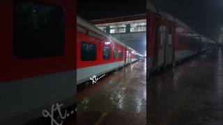 Barak Brahmaputra Express Silchar to New Tinsukia baarishonmein slowedreverb travel silchar [upl. by Jonie227]