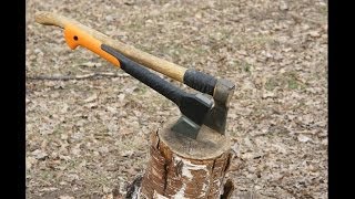 Тест топоров Fiskars X11 vs Олень ТрудВача на стойкость РК [upl. by Notlef]