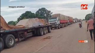 Blocage au Pont de Tarfila  le calvaire des chauffeurs à Banfora [upl. by Lirrad]