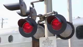 Metra Station Railroad Crossing in Medinah Illinois [upl. by Charron307]