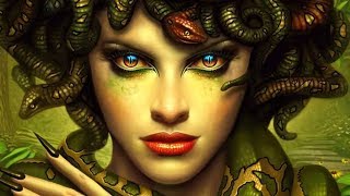 Medusa y Perseo  Mitología Griega  Perseo Part 24  Mira la Historia [upl. by Cindie]