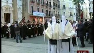 TG 030410 Settimana Santa la processione dei misteri a Taranto [upl. by Christiana]