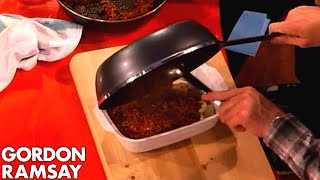 Assembling Lasagne with Jonny Vegas  Gordon Ramsay [upl. by Trebreh]