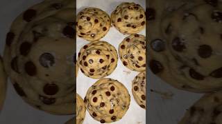 Semi sweet chocolate chip cookies [upl. by Aimee194]