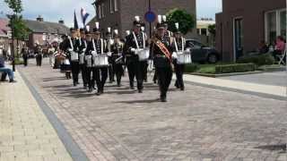 00107 Optocht Bondsfeest Sebastianus Neer 20120715amts [upl. by Aronos300]