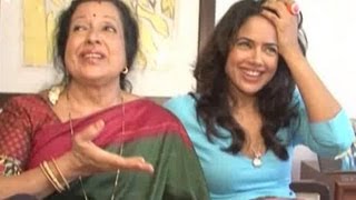 Sameera Reddy celebrates Mothers Day on zoOm [upl. by Martie661]