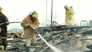 Prensacom Incendio consumió tres caserones en El Chorrillo [upl. by Tesler]