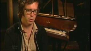 BEN FOLDS GOES OVER THE HEDGE [upl. by Aramoiz]