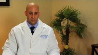 Dr Joe Urquidez Benefits of the WalkAide for Treatment of Foot Drop [upl. by Anileva288]