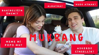 Kadınların Erkeklere Sormaya Çekindiği Soruları Nişanlıma Sordum 🙊 ARABADA MUKBANG [upl. by Imotih]