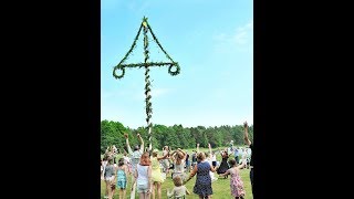 Lär dig svenska  Svenska högtider  Midsommar  71 undertexter [upl. by Darnell202]