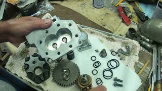 DAVID BROWN 880 Dowty hydraulic pump rebuild again [upl. by Carnahan]