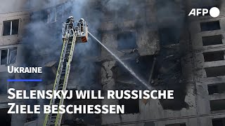 Selenskyj Ukraine muss russische Luftwaffenstützpunkte angreifen dürfen  AFP [upl. by Dielle]