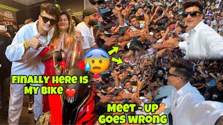 My Meet  up Goes Wrong 😰💔  Itna crowd 😰  finally Bike reveal kr de😘🥵 [upl. by Idnarb438]