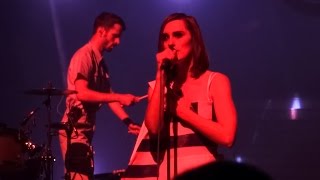 Yelle  Bouquet Final Live  Casino de Paris Paris 2015 HD [upl. by Willms]