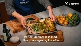 Oppskrifter for dampovner — Perfekt dampet laks med sitron asparges og poteter  Electrolux [upl. by Ahsilra516]