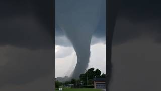 tornado🌪️ in USA🇺🇸 2024 shorts tornado storm [upl. by Lovato]