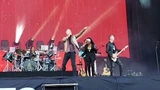 Sanctify Yourself SIMPLE MINDS Vieilles Charrues 2024 BRETAGNE [upl. by Colwell651]