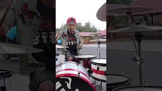 MCR  HELENA short shorts mcr mychemicalromance drumcover street [upl. by Huppert]