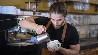 7 DIAS SENDO BARISTA EM UMA CAFETERIA [upl. by Kilmarx]