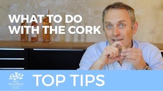 What to do with the cork in a restaurant [upl. by Elisabet]