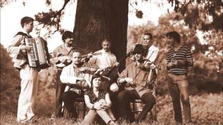 Buda Folk Band  Szennyes swingem [upl. by Sabas758]