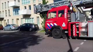 Brandweer spoed naar woningbrand Durghorstplantsoen Krommenie [upl. by Elbas]