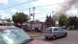 Incendio CBÑ en Peñalolen NFD in Structural Fire [upl. by Rad]