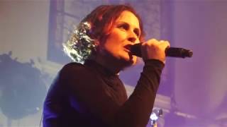 Alison Moyet  Love Resurrection live at Paradiso Amsterdam [upl. by Eelame]