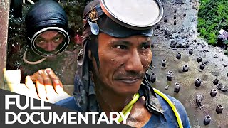 Filipino Gold Divers Going Down a Deadly Pit to Earn a Living  Free Documentary [upl. by Nujra]