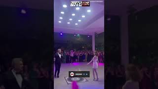 Elçin Sangu’dan Kuzeninin Düğününde Muhteşem Kafkas Dansı Performansı [upl. by Noeled549]