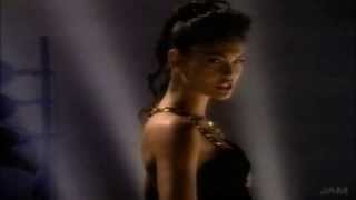 Tia Carrere  Ballroom Blitz Waynes World HD [upl. by Sucy]