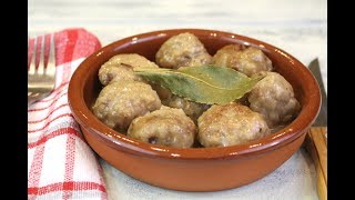 AlbÃ³ndigas en salsa la receta de mi abuela [upl. by Yrral]