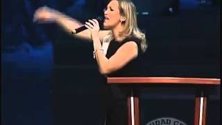 Victors Crown  versión en español  Darlene Zschech [upl. by Bachman]