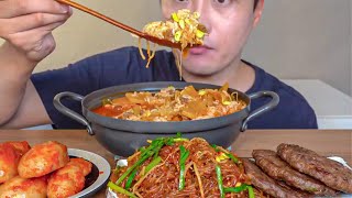 Spicy beef and radish soup with rice minced meat vermicelli radish kimchi anyway I am drooling [upl. by Razatlab983]