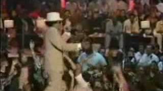 don omartego calderon amp daddy yankee live mtv video music award3 [upl. by Alaik]