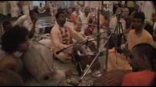 Naru Gopal  Hare Krishna Bhajan in Mayapur [upl. by Rozamond762]