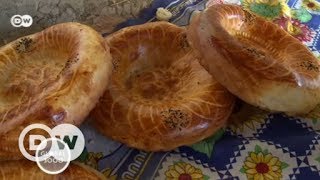 Global Snack Kyrgyzstan lepyoshka  DW English [upl. by Lore860]