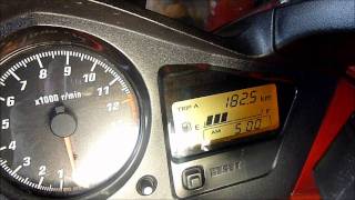 Reading Fuel Injection Error codes on a VFR800 [upl. by Reinald]