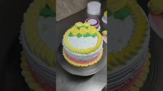 Normal Cake 🎂🍰praveencakemaster shorts creator1 creatorsearch2 cake trendingcake [upl. by Fesuy]