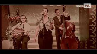 Caro Emerald  A night like this live and acoustic [upl. by Primavera]