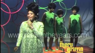 Aretha Franklin quotDo Right Womanquot Merv Griffin Show 1967 [upl. by Ydnirb]