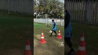 Treino de controle de bola e deslocamento com o goleiro mignobregaoliveira na rp Caio Rorato Tato [upl. by Aleahpar]