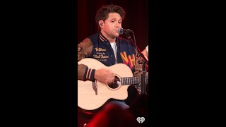 Niall Horan Performs Slow Hands [upl. by Ynnaej]