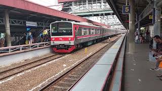 Wara wiri Kereta commuterline KRL JR 205 [upl. by Moyna]