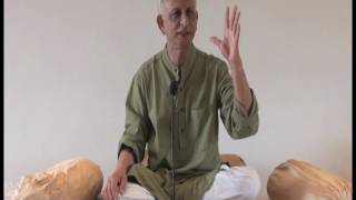 Q amp A with Sri M  Role of Sandhyavandana in the Gayatri Mantra [upl. by Yelnet]