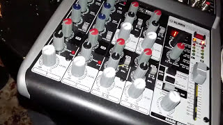 Tutorial Consola Primera parte mixer Xenyx Behringer QX1002USB grabacion en vivo a Computadora [upl. by Malo389]